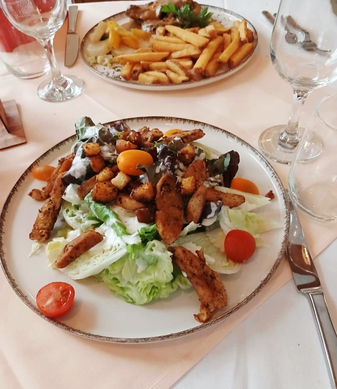 Restaurant dish