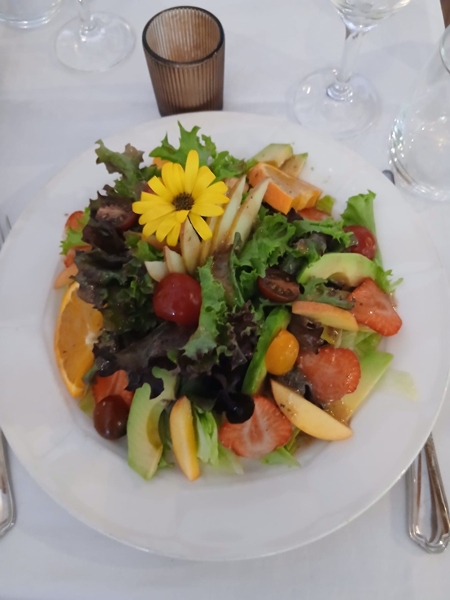 Restaurant dish
